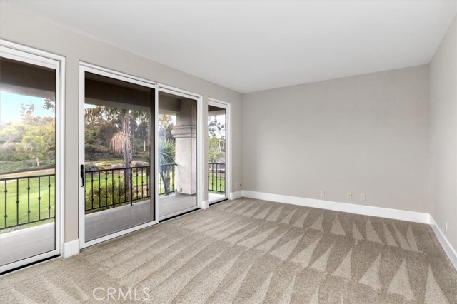 Detail Gallery Image 36 of 46 For 12325 Fairway Pointe, San Diego,  CA 92128 - 4 Beds | 3/1 Baths