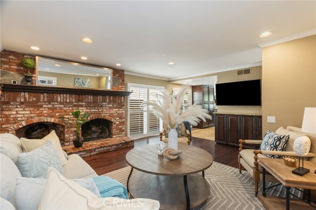 Detail Gallery Image 26 of 62 For 22481 Almaden, Mission Viejo,  CA 92691 - 4 Beds | 2/1 Baths