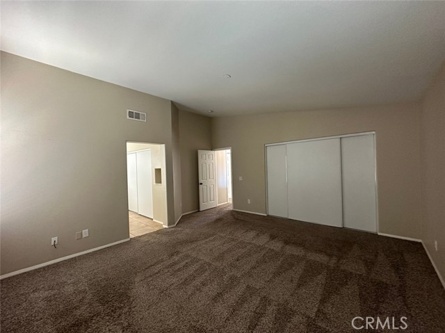 Detail Gallery Image 17 of 31 For 15300 Adobe Way, Moreno Valley,  CA 92555 - 5 Beds | 2/1 Baths