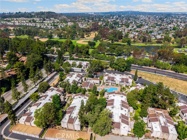 Detail Gallery Image 31 of 34 For 3020 Associated Rd #110,  Fullerton,  CA 92835 - 2 Beds | 2 Baths