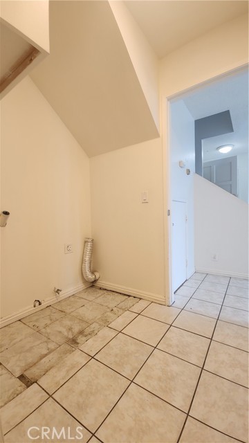 Detail Gallery Image 10 of 23 For 1700 Lynne #4,  Santa Maria,  CA 93454 - 3 Beds | 2/1 Baths