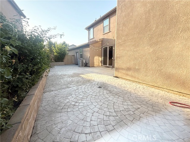 28309 Camino Del Arte Drive, Valencia CA: https://media.crmls.org/medias/121a2f3f-0a1b-4996-af1e-2e555c72649d.jpg