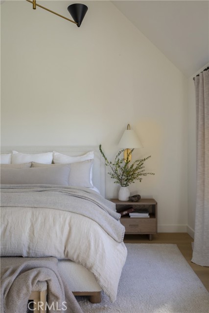 Detail Gallery Image 14 of 47 For 654 S Cumberland, Lake Arrowhead,  CA 92352 - 5 Beds | 5 Baths