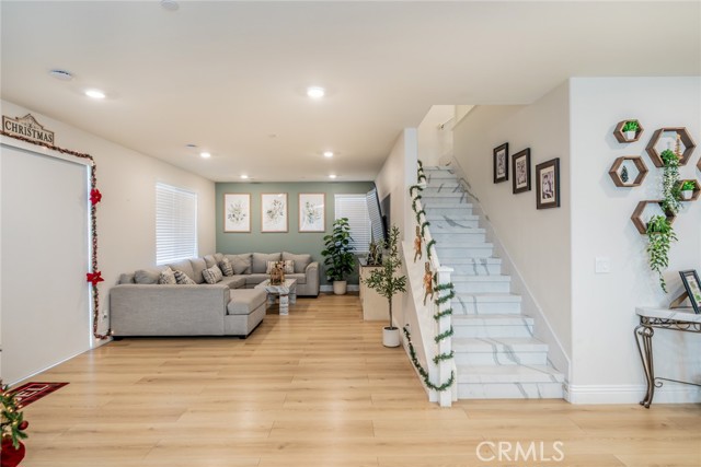 Detail Gallery Image 8 of 51 For 7640 Messina Heights, Highland,  CA 92346 - 4 Beds | 2/1 Baths