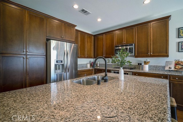 Detail Gallery Image 14 of 44 For 32804 Red Carriage Rd, Winchester,  CA 92596 - 5 Beds | 3 Baths