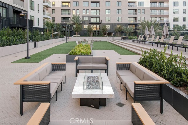 3614 Rivington, Irvine CA: https://media.crmls.org/medias/121d4627-7d08-470d-83b2-7163b63c62e4.jpg