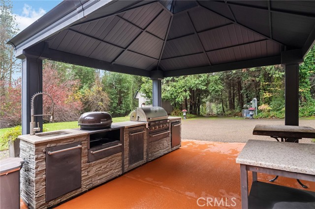 Detail Gallery Image 4 of 68 For 18774 Challenge Cut off Rd, Forbestown,  CA 95941 - 5 Beds | 3 Baths