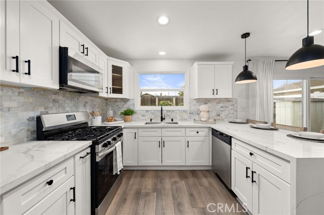 Detail Gallery Image 9 of 38 For 10946 Kentucky Ave, Whittier,  CA 90603 - 4 Beds | 3 Baths