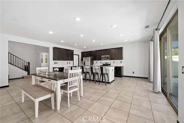 Detail Gallery Image 14 of 72 For 30924 Falling Star Pl, Murrieta,  CA 92563 - 4 Beds | 3 Baths