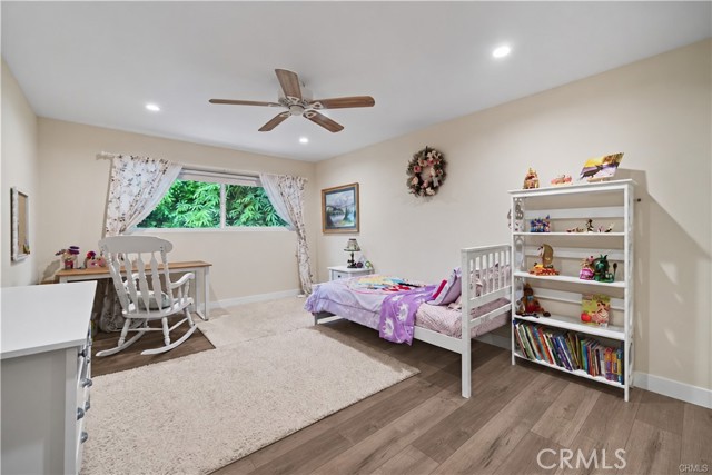 6321 Balcom Ave, Los Angeles County, CA 91316 photo 11
