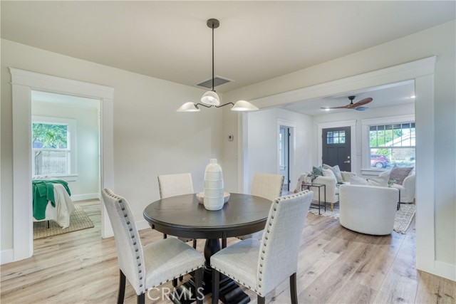 Detail Gallery Image 15 of 25 For 1819 N Vagedes Ave, Fresno,  CA 93705 - 2 Beds | 1 Baths
