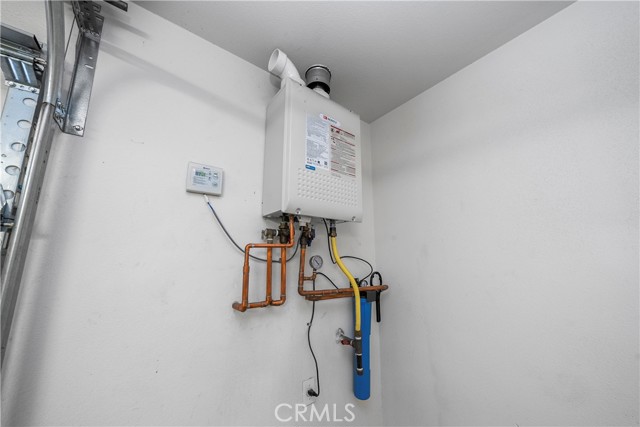 8022 Cresta Bella Road, Rancho Cucamonga CA: https://media.crmls.org/medias/12200f78-bb76-4915-af7e-8269fd8b05bf.jpg