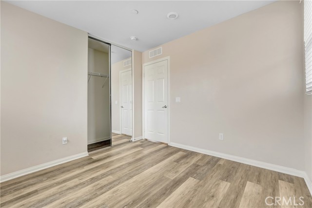 9126 Foster Lane, Chatsworth CA: https://media.crmls.org/medias/1220c207-cc83-44c7-8d18-243620654b8a.jpg