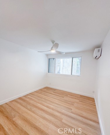 17000 Burbank Boulevard, Encino CA: https://media.crmls.org/medias/1221643f-2a23-4f89-a665-671939b6414e.jpg