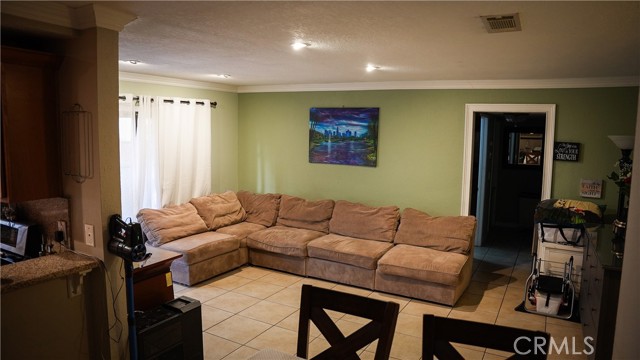 Detail Gallery Image 3 of 41 For 7928 Serapis Ave #15,  Pico Rivera,  CA 90660 - 2 Beds | 2 Baths