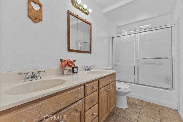 Detail Gallery Image 22 of 51 For 431 Cuyamaca Ave, San Diego,  CA 92113 - 6 Beds | 4 Baths