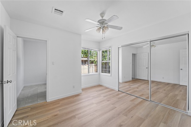 18656 Runnymede Street, Reseda CA: https://media.crmls.org/medias/12229234-d1aa-4edd-b812-749ed49b24f6.jpg