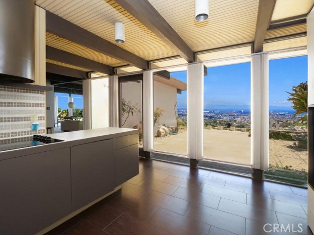 Detail Gallery Image 8 of 48 For 2072 Chandeleur Dr, Rancho Palos Verdes,  CA 90275 - 5 Beds | 3 Baths