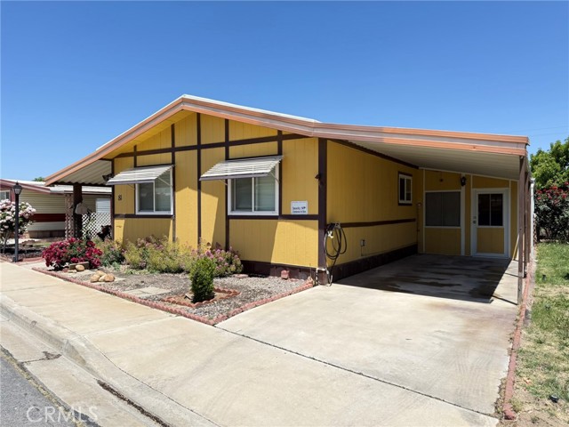 Detail Gallery Image 5 of 33 For 15940 Stoddard Wells Rd #81,  Victorville,  CA 92395 - 2 Beds | 2 Baths