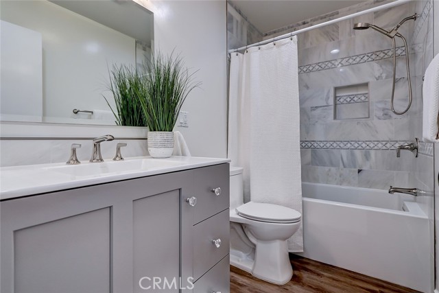 2512 Curtis Avenue, Redondo Beach, California 90278, 3 Bedrooms Bedrooms, ,2 BathroomsBathrooms,Residential,Sold,Curtis Avenue,SB22019177