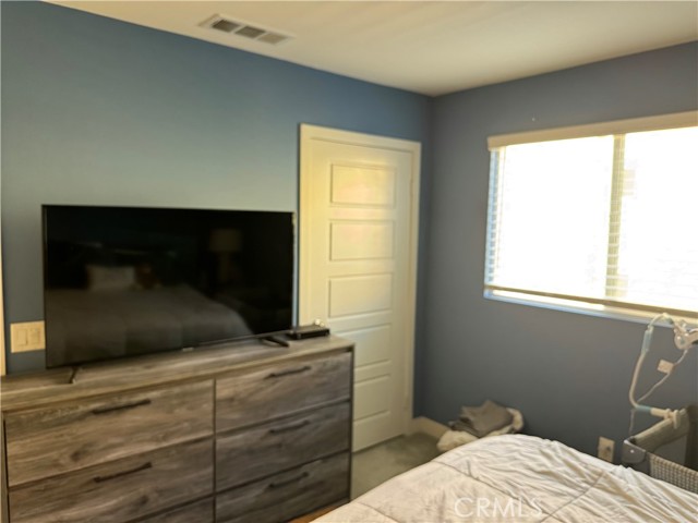 Detail Gallery Image 16 of 37 For 12745 Watt Ln #B,  Sylmar,  CA 91342 - 4 Beds | 3/1 Baths