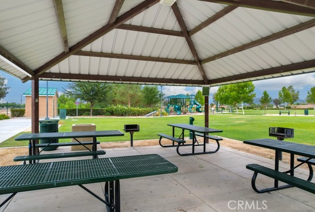26355 Rim Creek, Menifee CA: https://media.crmls.org/medias/1226186b-e3f3-4989-bc66-7dca94e65ac5.jpg
