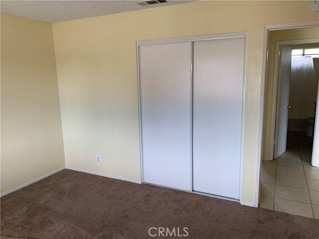 Detail Gallery Image 7 of 9 For 21010 Sitting Bull Rd #3,  Apple Valley,  CA 92308 - 2 Beds | 1 Baths