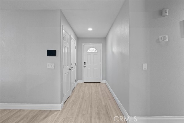 Detail Gallery Image 3 of 30 For 25035 Brodiaea, Moreno Valley,  CA 92553 - 3 Beds | 2 Baths