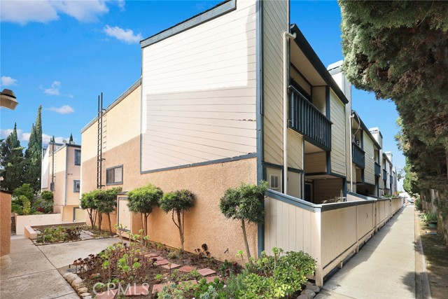 Detail Gallery Image 6 of 44 For 513 N Chandler Ave #E,  Monterey Park,  CA 91754 - 3 Beds | 2/1 Baths
