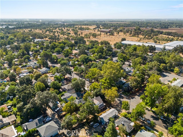 Detail Gallery Image 37 of 41 For 1309 Normal Ave, Chico,  CA 95928 - 5 Beds | 2 Baths