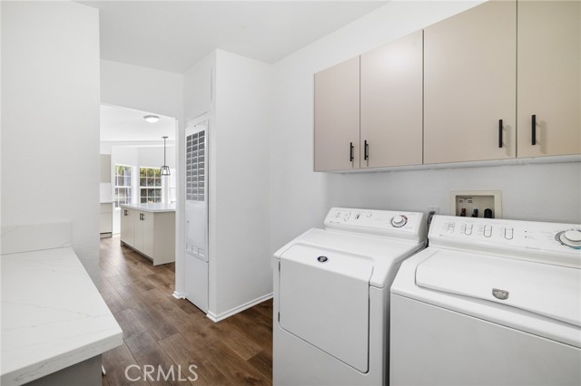 23777 Mulholland Highway, Calabasas CA: https://media.crmls.org/medias/1229d97c-36ad-4731-abb8-793593b3b0ee.jpg