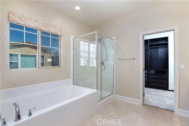 Detail Gallery Image 12 of 16 For 4863 S Bountiful Trl, Ontario,  CA 91762 - 6 Beds | 4 Baths