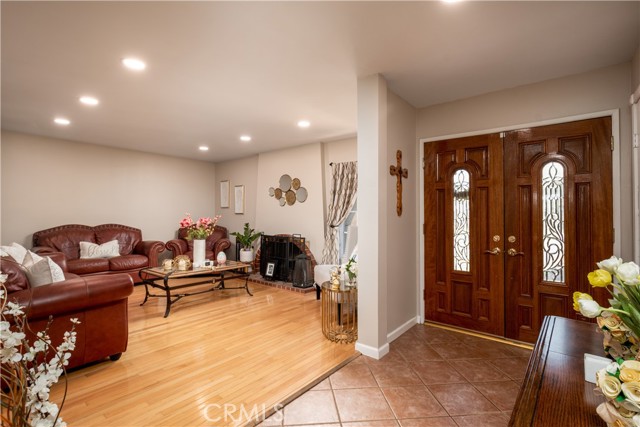 823 Redlen Avenue, Whittier, CA, 90601 823 Redlen Avenue, Whittier, CA, 90601