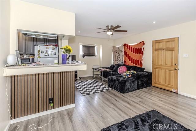 3632 W 59th Street, Los Angeles CA: https://media.crmls.org/medias/122ac6ff-947f-4f39-9f37-d44433b62fd9.jpg