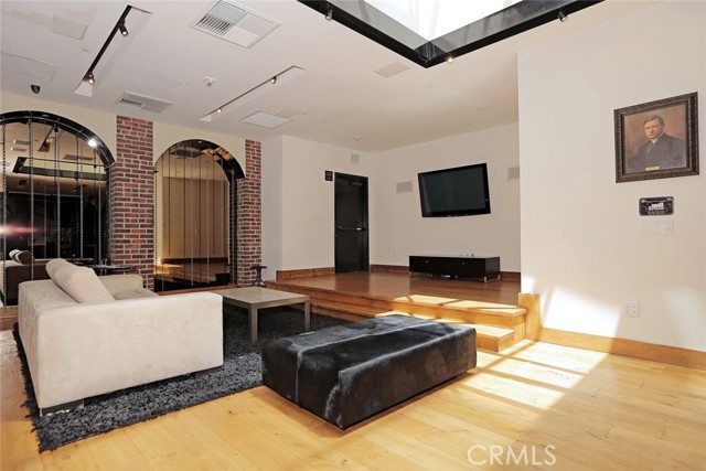 Detail Gallery Image 20 of 22 For 460 S Spring St #1116,  Los Angeles,  CA 90013 - 1 Beds | 1 Baths