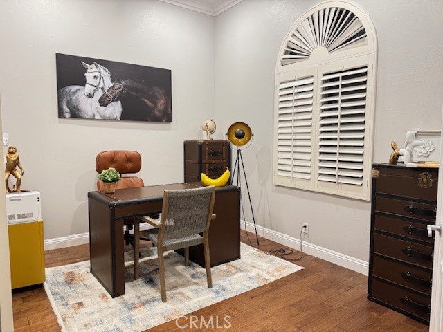 https://media.crmls.org/medias/122b0f54-832f-4fe3-8bb1-709be84b969d.jpg?preset=X-Large
