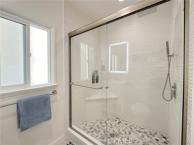 Detail Gallery Image 21 of 27 For 58 10th Ct #B,  Hermosa Beach,  CA 90254 - 1 Beds | 1 Baths