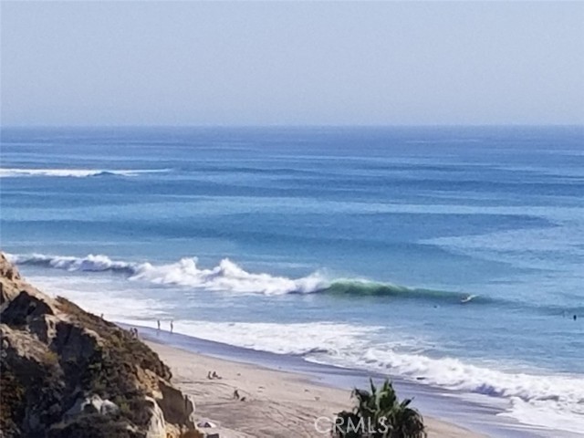 252 Avenida Lobeiro, San Clemente CA: https://media.crmls.org/medias/122b774a-b429-47a5-9eb9-acef49f2242d.jpg