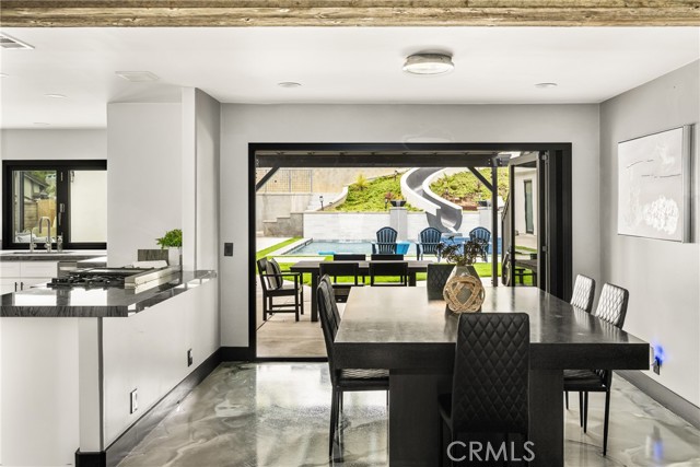 21290 Clear Haven Drive, Yorba Linda CA: https://media.crmls.org/medias/122ba0cc-dab3-443a-9a74-37f27c391b54.jpg