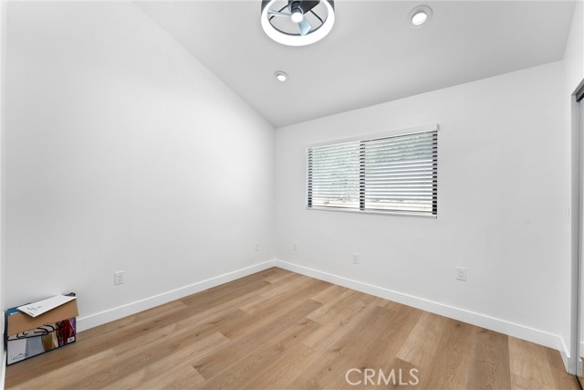 1290 N Tippetts Lane, Anaheim CA: https://media.crmls.org/medias/122bacb9-9459-4196-8f66-1d36f156bcd5.jpg
