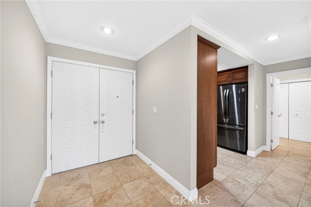 Detail Gallery Image 5 of 43 For 2393 W via Mariposa 2b,  Laguna Woods,  CA 92637 - 2 Beds | 2 Baths