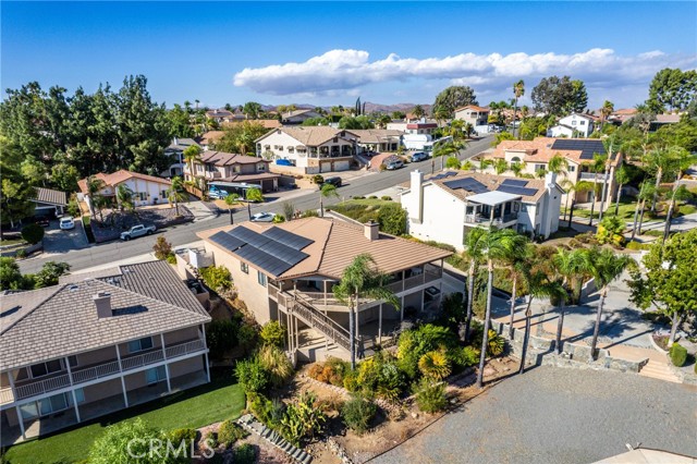 Detail Gallery Image 4 of 44 For 30376 Early Round Dr, Canyon Lake,  CA 92587 - 3 Beds | 2 Baths