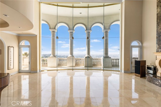 10219 Sunrise Lane, North Tustin CA: https://media.crmls.org/medias/122ced02-15d7-485e-a7dd-35c0385906b6.jpg