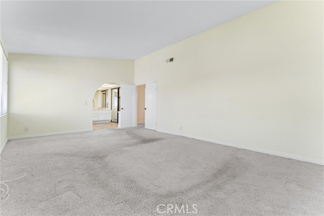44 W Yale, Irvine CA: https://media.crmls.org/medias/122d55ac-05ed-48e3-9d4c-9baf70366ef9.jpg