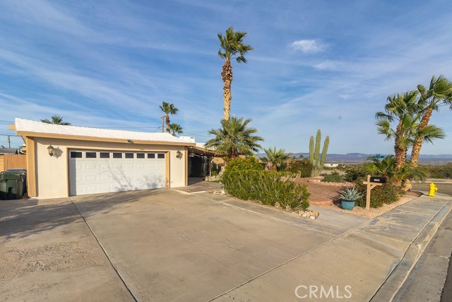 Front Image Thumbnail for CRJT26022935