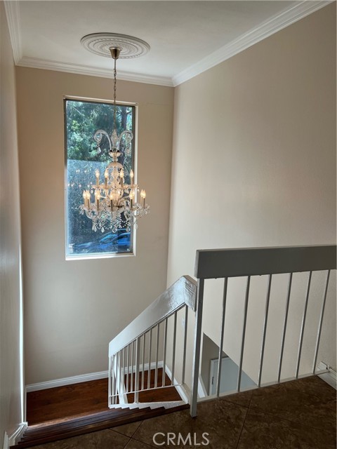 22042 Caminito Vino, Laguna Hills CA: https://media.crmls.org/medias/122d9adb-3039-4a87-ac19-5344d5177a00.jpg