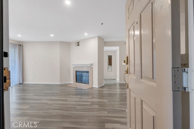 Front Image Thumbnail for CRSR25268483