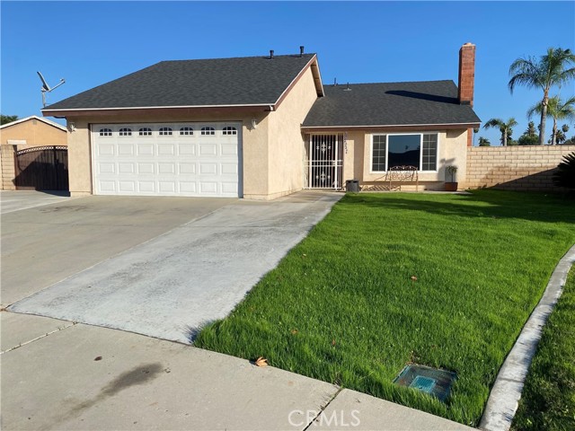 8418 Williamsburg Pl, Riverside, CA 92504