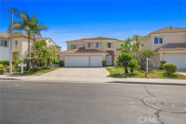 Detail Gallery Image 2 of 43 For 2528 Windsor Pl, Rowland Heights,  CA 91748 - 4 Beds | 4/1 Baths