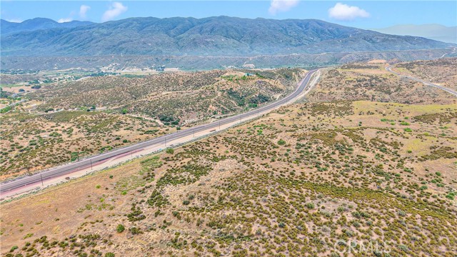 Detail Gallery Image 12 of 19 For 4550 Summit Valley Rd, Hesperia,  CA 92345 - – Beds | – Baths